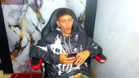 the_latin_boy02 online show from 7, 1, 2026