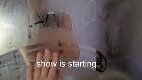 Snapshot of the_pussy_boulevard chatting on 26, 11, 2025 Anna online show from 26, 11, 2025