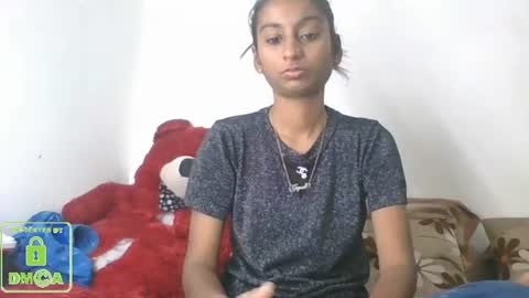 Snapshot of the_right_girl chatting on 12, 1, 2025 Suzan Sexy online show from 12, 1, 2025