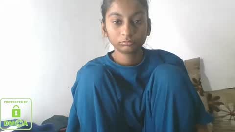 Snapshot of the_right_girl chatting on 6, 2, 2025 Suzan Sexy online show from 6, 2, 2025