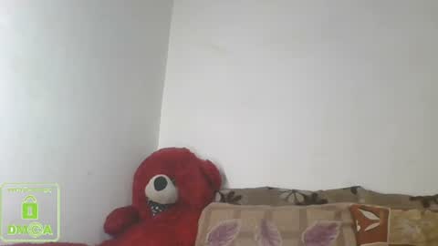 Snapshot of the_right_girl chatting on 8, 2, 2025 Suzan Sexy online show from 8, 2, 2025