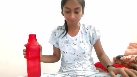 Snapshot of the_right_girl chatting on 23, 9, 2025 Suzan Sexy online show from 23, 9, 2025