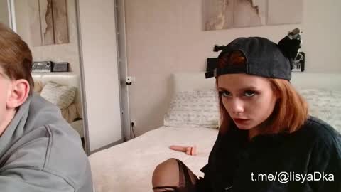Snapshot of the_slutty_fox chatting on 19, 4, 2026 the_slutty_fox online show from 19, 4, 2026