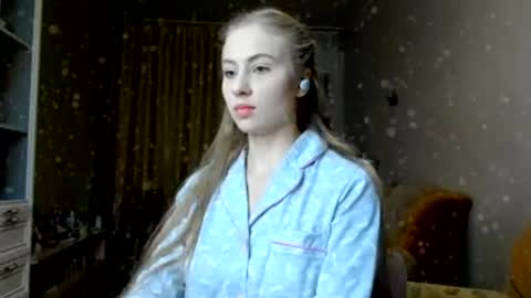 Snapshot of the_steel_magnolia_ chatting on 6, 1, 2025 Ally STREAMING ON TWITCH NOW Check my Twitter for updates online show from 6, 1, 2025