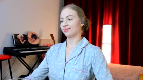 Snapshot of the_steel_magnolia_ chatting on 9, 3, 2025 Ally STREAMING ON TWITCH NOW Check my Twitter for updates online show from 9, 3, 2025