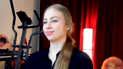 Snapshot of the_steel_magnolia_ chatting on 26, 9, 2025 Ally STREAMING ON TWITCH NOW Check my Twitter for updates online show from 26, 9, 2025