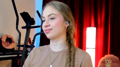 Snapshot of the_steel_magnolia_ chatting on 8, 10, 2025 Ally STREAMING ON TWITCH NOW Check my Twitter for updates online show from 8, 10, 2025