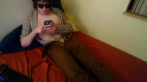 Snapshot of the_vintage_voyeur chatting on 14, 2, 2025 the_vintage_voyeur online show from 14, 2, 2025