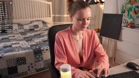 Emma online show from 10, 10, 2025