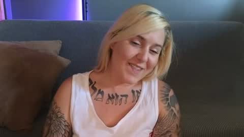 theauroramae -  online show from 19, 6, 2026