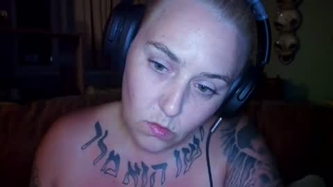 theauroramae -  online show from 7, 7, 2026