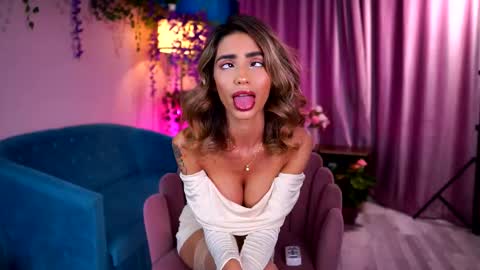 Ayana online show from 12, 9, 2025