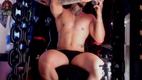 Snapshot of thebeastmaster_ chatting on 19, 3, 2026 the beast master online show from 19, 3, 2026