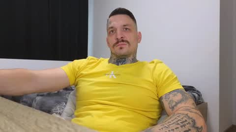 Snapshot of thebestmuscles chatting on 12, 12, 2024 John online show from 12, 12, 2024