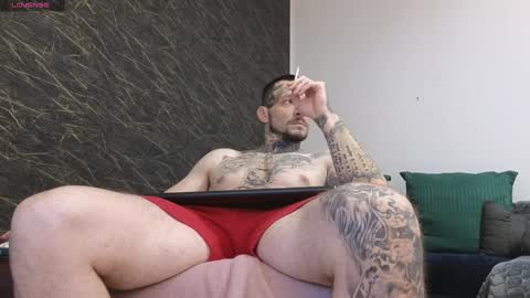 Snapshot of thebestmuscles chatting on 1, 1, 2025 John online show from 1, 1, 2025