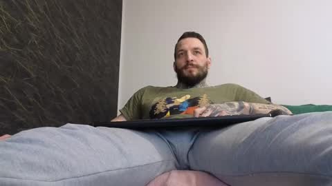 Snapshot of thebestmuscles chatting on 2, 3, 2025 John online show from 2, 3, 2025