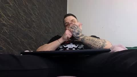 Snapshot of thebestmuscles chatting on 12, 3, 2025 John online show from 12, 3, 2025