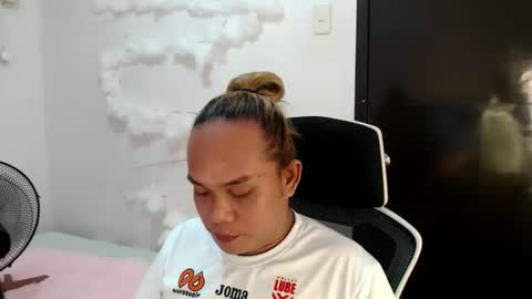 thebitch_cowbell online show from 17, 10, 2025