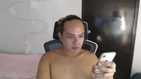 thebitch_cowbell online show from 4, 11, 2025