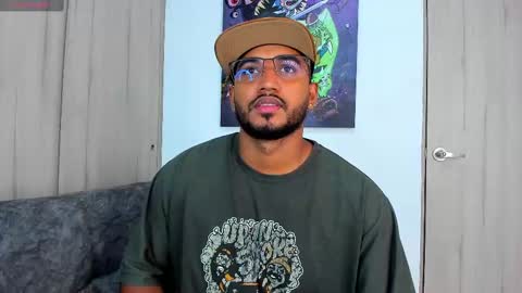 Snapshot of theblack_frank chatting on 19, 2, 2025 theblack_frank online show from 19, 2, 2025