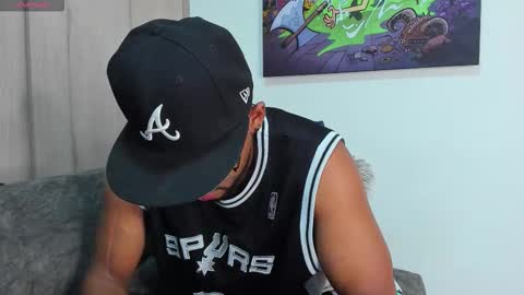 Snapshot of theblack_frank chatting on 17, 12, 2025 theblack_frank online show from 17, 12, 2025