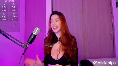 Snapshot of thecosmicgirl chatting on 27, 10, 2025 Alicia Alikath online show from 27, 10, 2025