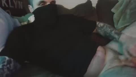 thecreepymompleaser online show from 12, 3, 2025