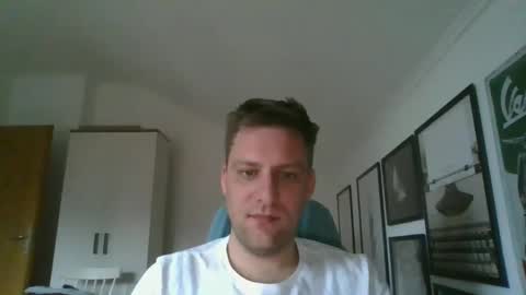 Snapshot of thedon2123 chatting on 24, 12, 2024 thedon2123 online show from 24, 12, 2024