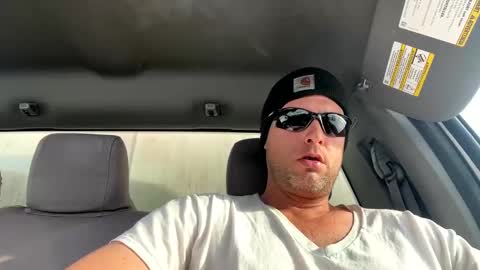 Carter Bates online show from 21, 1, 2025