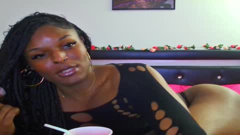 Snapshot of theebody chatting on 15, 2, 2026 theebody online show from 15, 2, 2026