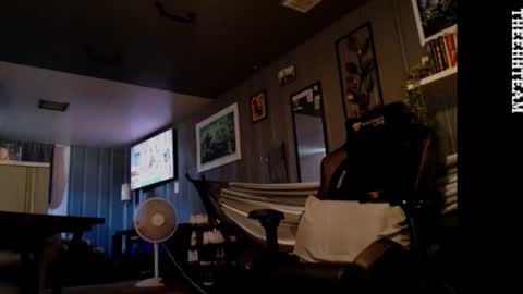 Snapshot of theehhteam chatting on 9, 4, 2026 H online show from 9, 4, 2026