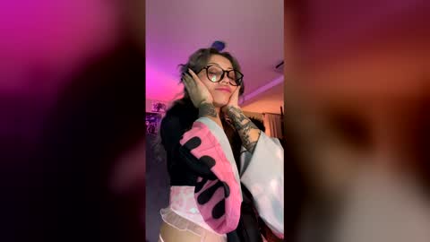 KIng Venus online show from 28, 2, 2026