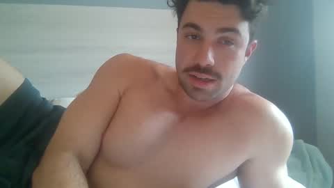Snapshot of theepapajohn chatting on 19, 5, 2026 theepapajohn online show from 19, 5, 2026