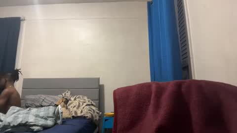 Snapshot of theeshooterr chatting on 21, 9, 2025 theeshooterr online show from 21, 9, 2025