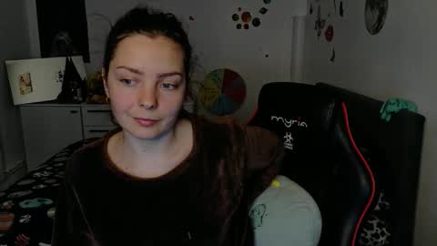 TheFarmergirl online show from 10, 4, 2026