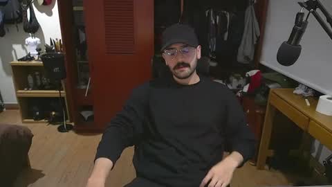 Snapshot of thefckingwolf chatting on 18, 12, 2024 Wolf Independent model online show from 18, 12, 2024