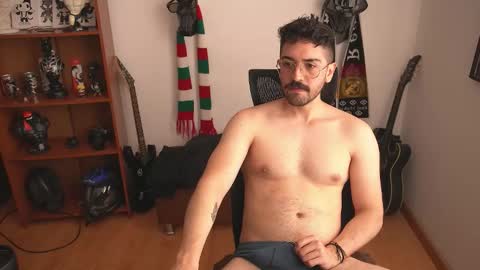 Wolf Independent model online show from 3, 12, 2025