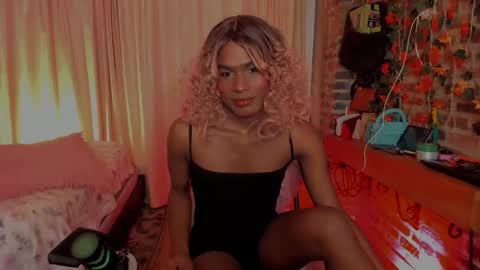 Snapshot of thegoldenbitch chatting on 26, 2, 2026 Goldie online show from 26, 2, 2026