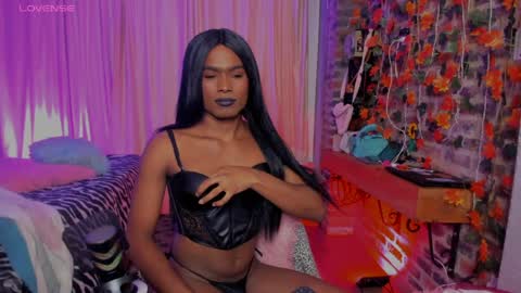 Snapshot of thegoldenbitch chatting on 31, 3, 2026 Goldie online show from 31, 3, 2026