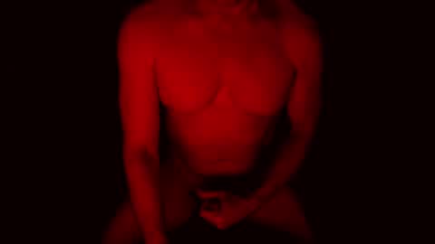 Snapshot of thehungmantis chatting on 9, 10, 2025 thehungmantis online show from 9, 10, 2025