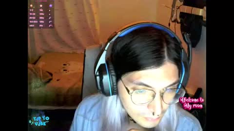 Snapshot of thehushvibe chatting on 19, 10, 2025 Jav online show from 19, 10, 2025