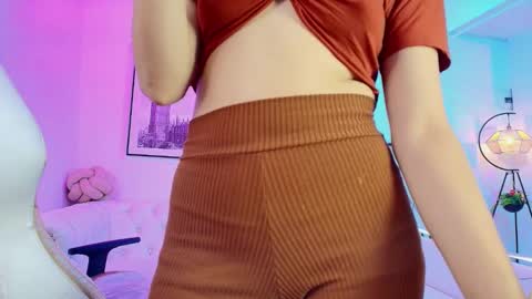 Snapshot of theia_moon_ chatting on 18, 1, 2025 Theia online show from 18, 1, 2025