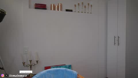 Snapshot of theirismuse chatting on 4, 12, 2025 Iris online show from 4, 12, 2025