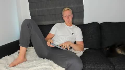 Snapshot of thejacob_d chatting on 12, 6, 2026 thejacob_d online show from 12, 6, 2026