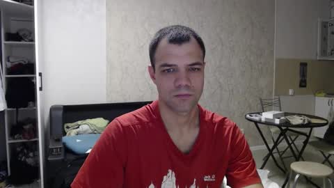 Snapshot of thekingofloves chatting on 12, 10, 2025 thekingofloves online show from 12, 10, 2025