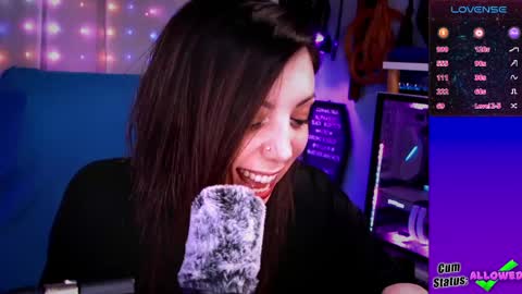 Snapshot of thekittengirlnix chatting on 13, 4, 2026 Nix online show from 13, 4, 2026