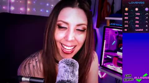Snapshot of thekittengirlnix chatting on 5, 5, 2026 Nix online show from 5, 5, 2026