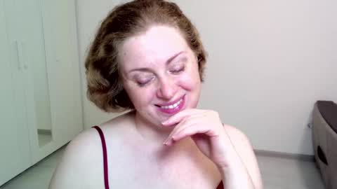 Ella online show from 11, 12, 2024