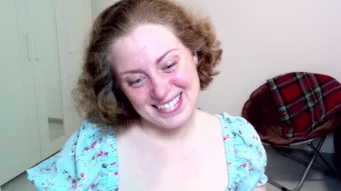 Ella online show from 6, 2, 2025
