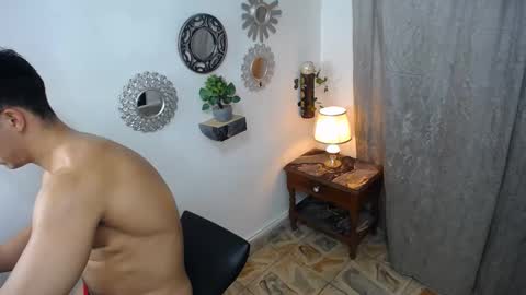 themuscularvenezuelanman online show from 21, 9, 2025